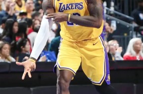 BB-詹姆斯新星表现优异表现突出,西班牙队前途光明!上演精彩一战-BB