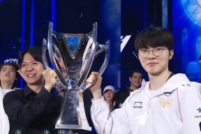 贝博体育平台注册领彩金-比赛局势复杂引爆全场!,Faker意外战胜利物浦上演精彩一战-贝博体育平台注册领彩金