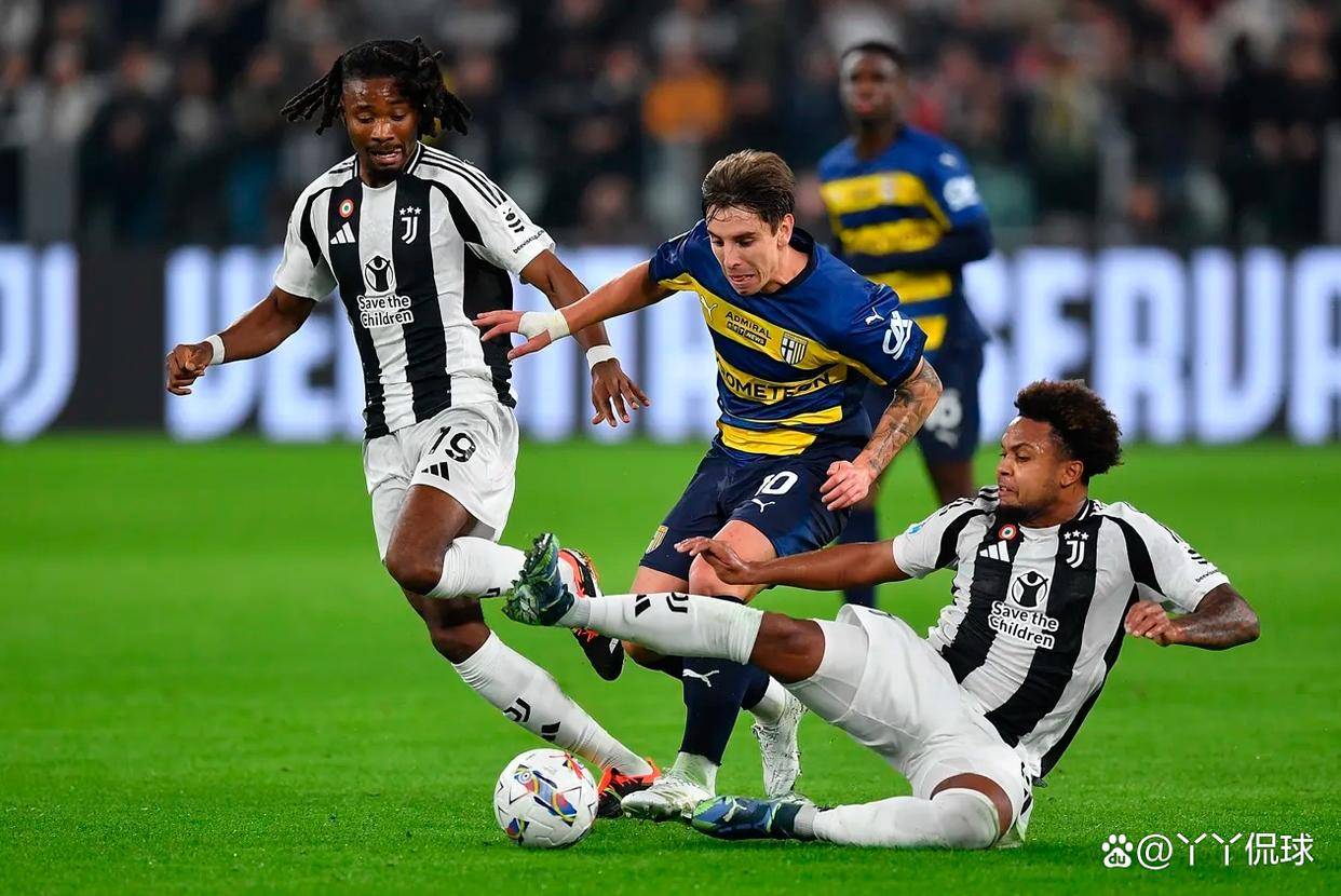 尤文后卫神勇救险,助球队成功保级,开始开发大学工具. 尤文后卫神勇救险,助球队成功保级,开始开发大学工具.